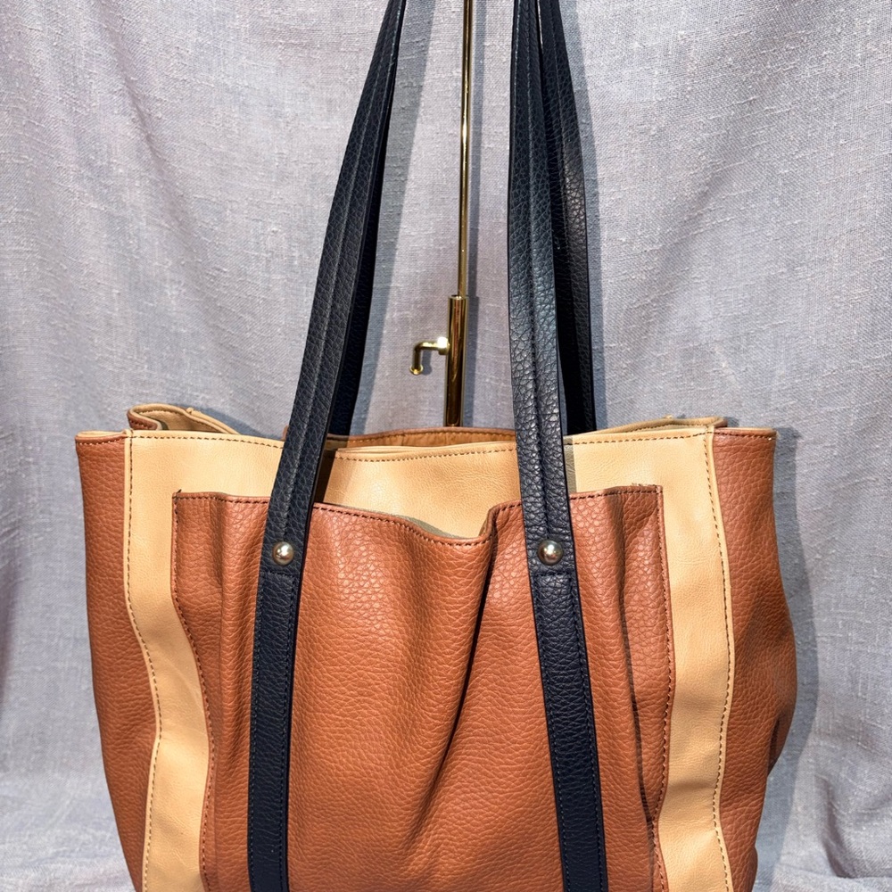Relic Two-Tone Brown & Cream Leather Tote with Black Straps